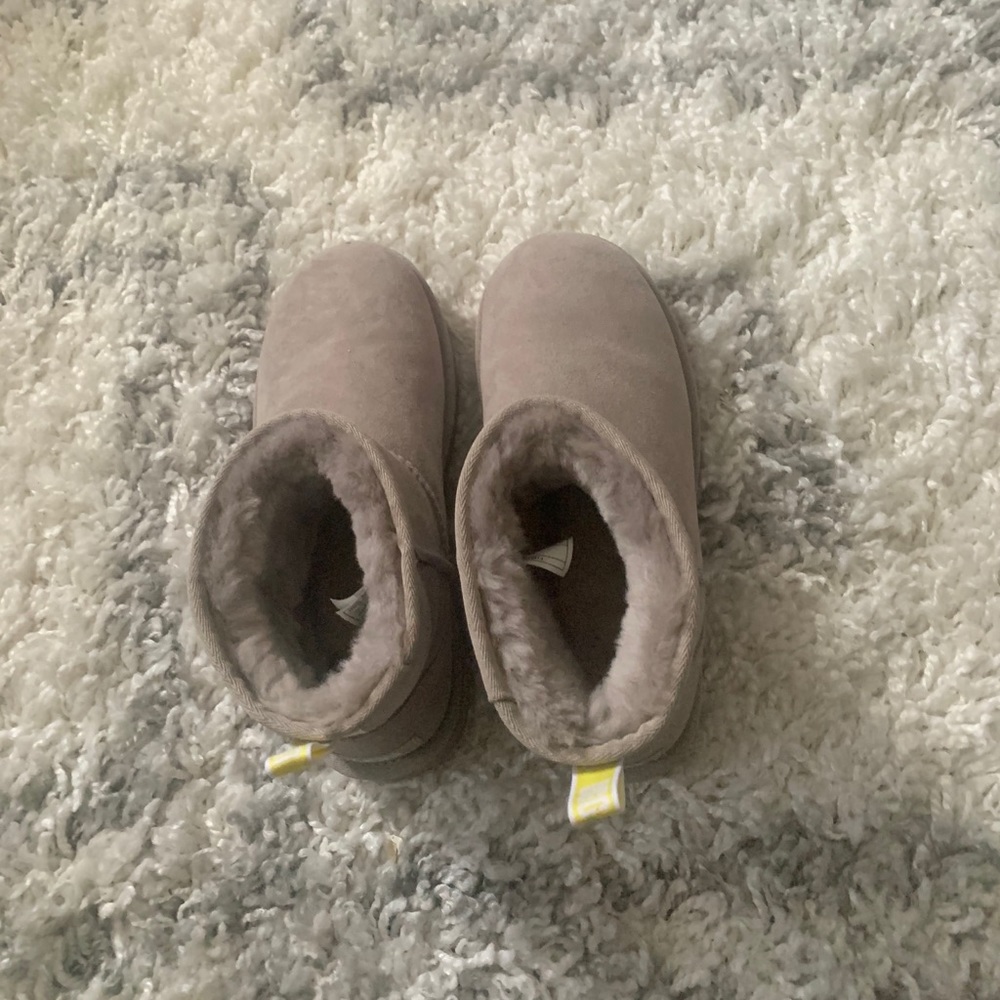 Classic mini Ugg boots